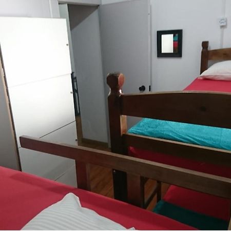 Hostel Calabria Na Vila Madalena Junto A Alegria Da Vila サンパウロ エクステリア 写真