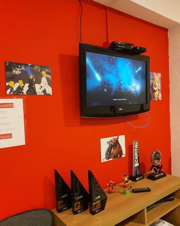 Hostel Calabria Na Vila Madalena Junto A Alegria Da Vila サンパウロ エクステリア 写真