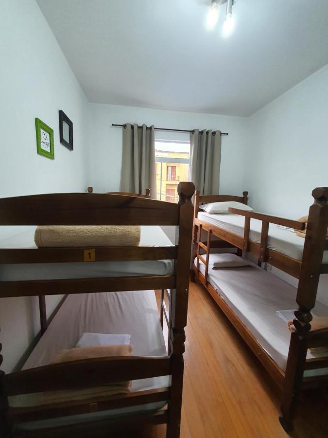 Hostel Calabria Na Vila Madalena Junto A Alegria Da Vila サンパウロ エクステリア 写真