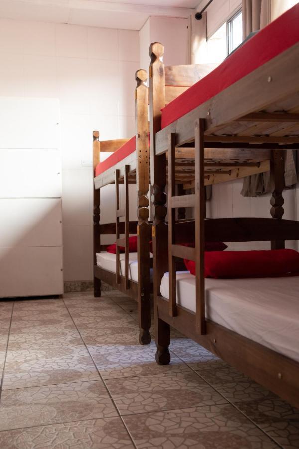 Hostel Calabria Na Vila Madalena Junto A Alegria Da Vila サンパウロ エクステリア 写真