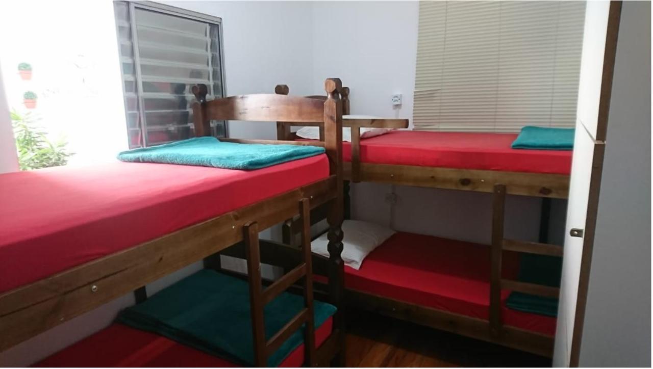 Hostel Calabria Na Vila Madalena Junto A Alegria Da Vila サンパウロ エクステリア 写真
