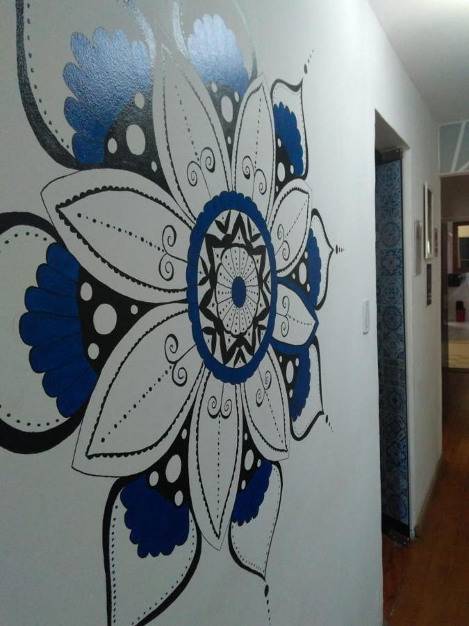 Hostel Calabria Na Vila Madalena Junto A Alegria Da Vila サンパウロ エクステリア 写真